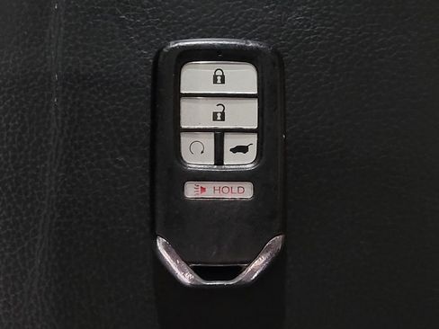 Used 2017 Honda Pilot EX-L image 32