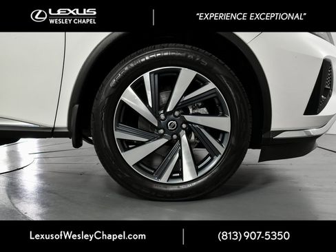 Used 2022 Nissan Murano SL w/ SL Moonroof Package image 5