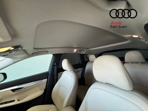 Used 2019 INFINITI QX50 Luxe w/ Navigation Package FWD image 13