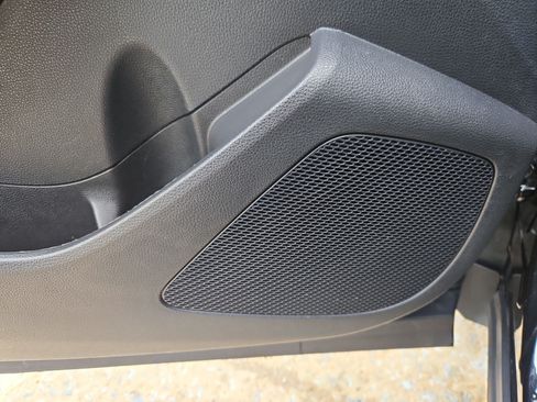 Used 2026 Toyota Corolla Cross XLE FWD image 15