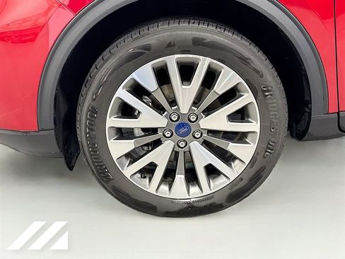 Used 2022 Ford Escape Titanium w/ Class II Trailer Tow Package AWD/4WD image 33