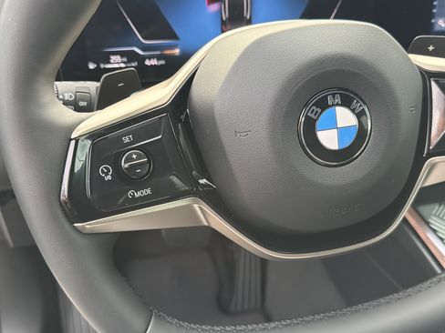 Used 2025 BMW X3 xDrive30i w/ Premium Package image 26