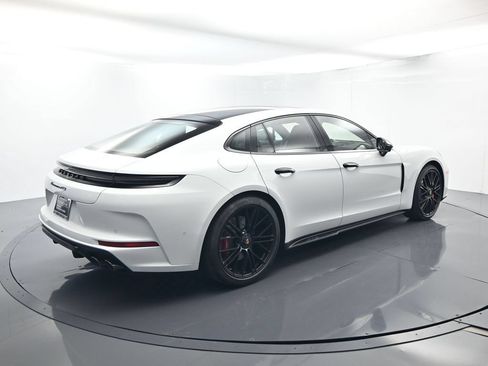 Certified 2026 Porsche Panamera GTS AWD/4WD image 15