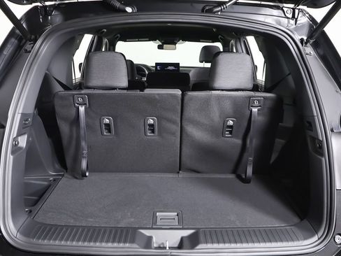 New 2026 Honda Pilot Sport image 10