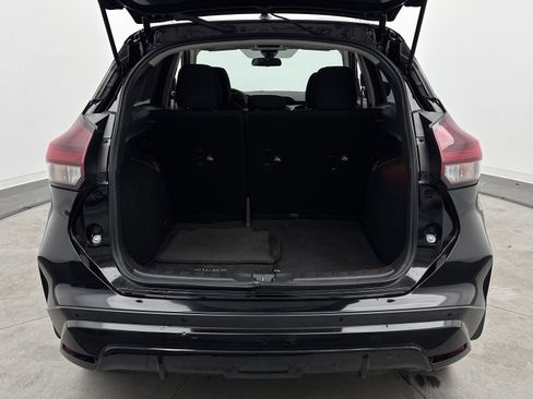 Used 2023 Nissan Kicks SV FWD image 28