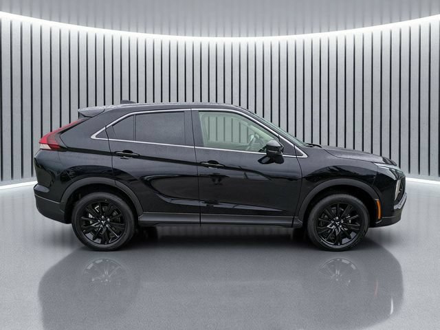 New 2026 Mitsubishi Eclipse Cross LE AWD/4WD image 3