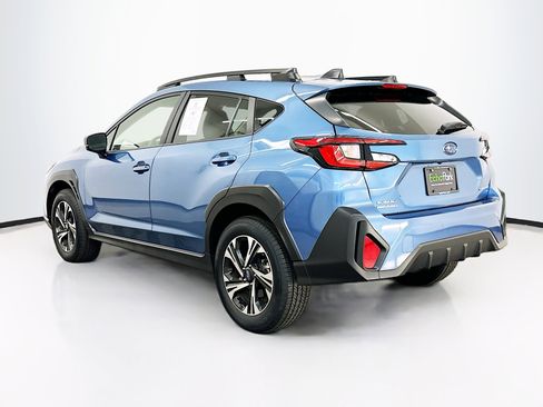 Used 2024 Subaru Crosstrek 2.0i Premium image 5