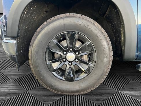 Used 2019 Chevrolet Silverado 1500 LT image 11
