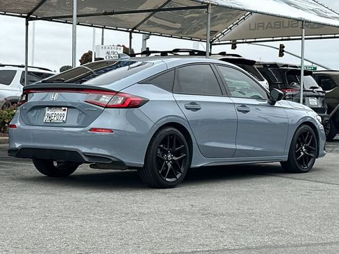 Used 2022 Honda Civic Sport image 4