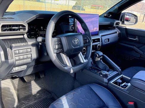 Certified 2026 Toyota 4Runner 4WD image 15