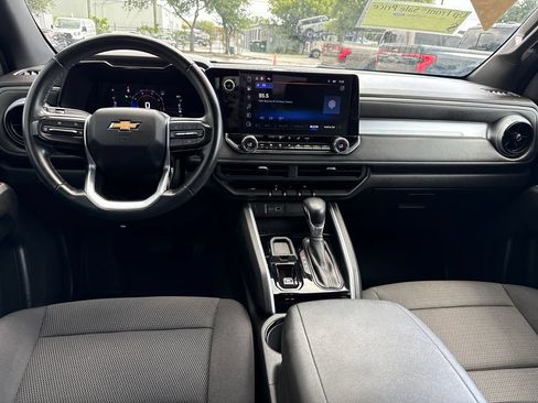 Used 2023 Chevrolet Colorado LT w/ LT Convenience Package RWD image 5