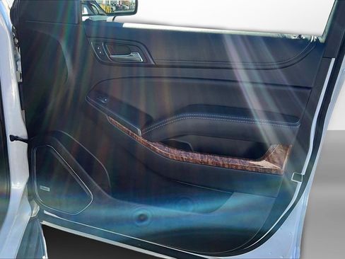 Used 2017 Chevrolet Tahoe Premier image 27