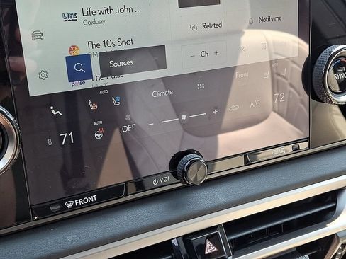 Used 2024 Lexus RX 350 Premium w/ Accessory Package (Z1) AWD/4WD image 16