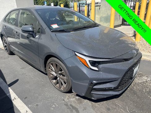 Certified 2023 Toyota Corolla SE w/ SE Premium Package FWD image 1