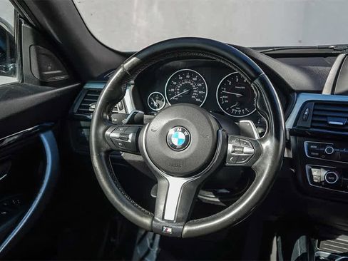 Used 2016 BMW 335i Gran Turismo xDrive image 15
