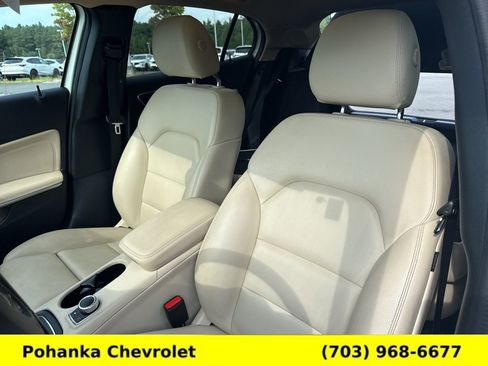 Used 2017 Mercedes-Benz GLA 250 4MATIC image 23