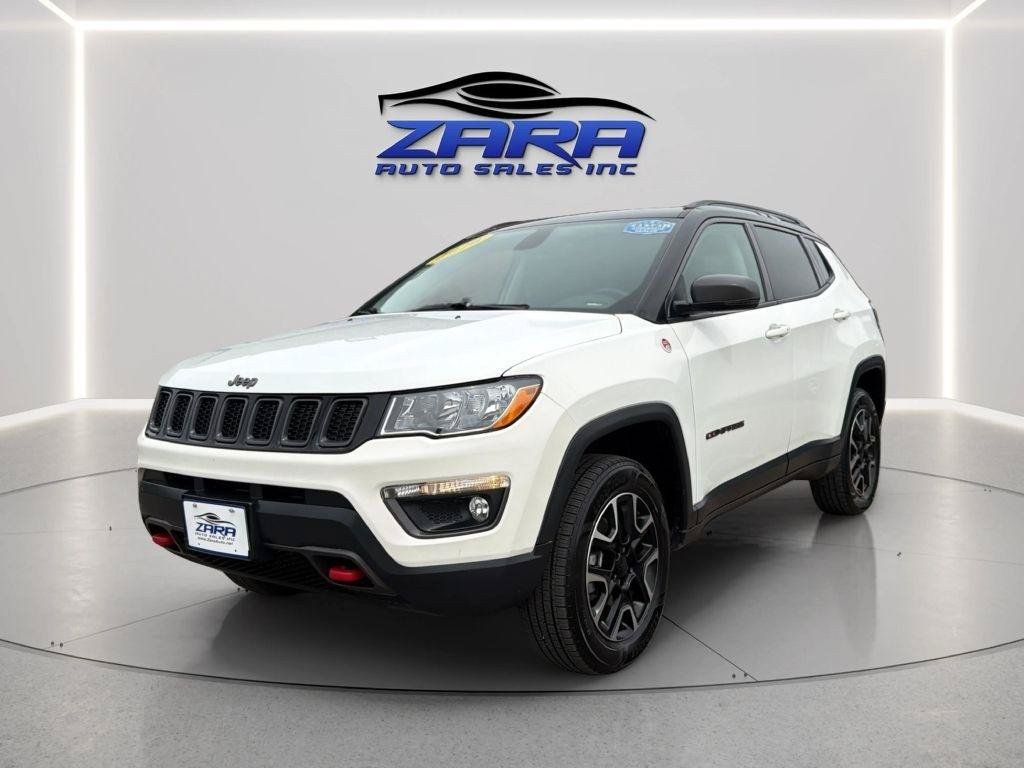 Used 2020 Jeep Compass Trailhawk w/ Cold Weather Group AWD/4WD image 3