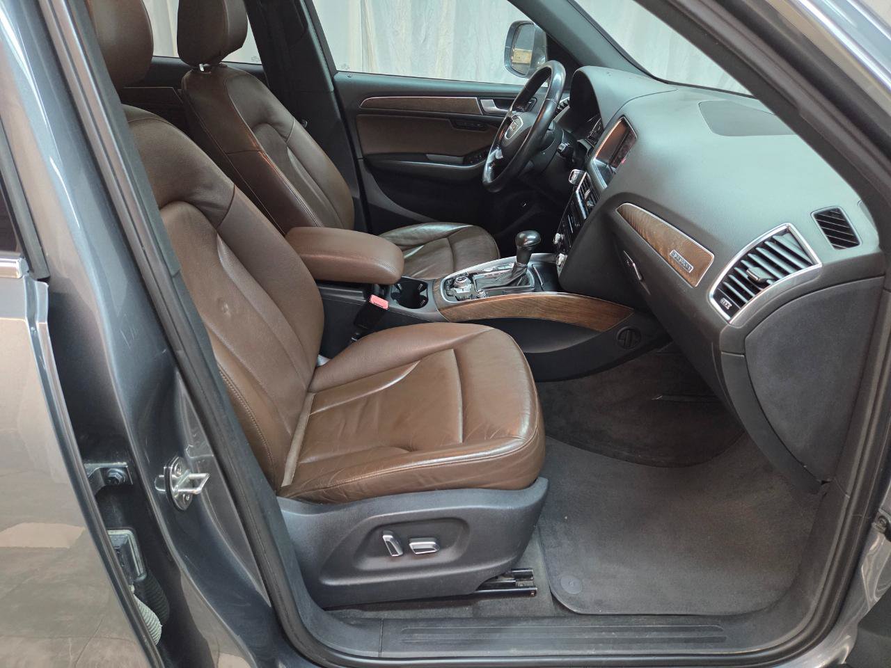 Used 2013 Audi Q5 2.0T Premium Plus AWD/4WD image 13