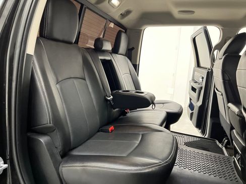 Used 2018 RAM 2500 Laramie image 19