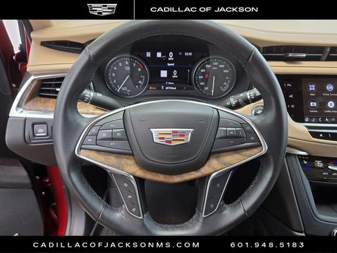 Used 2023 Cadillac XT5 Premium Luxury w/ Platinum Package AWD/4WD image 18