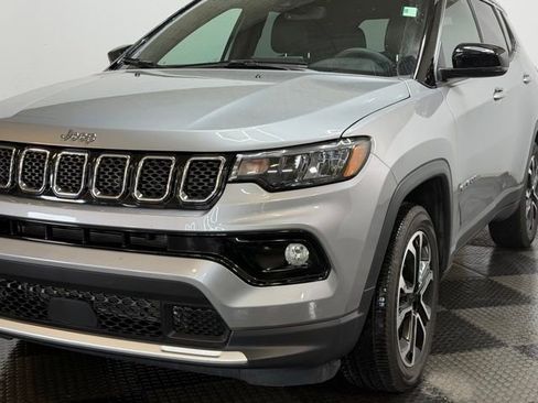 Certified 2024 Jeep Compass Limited image 6
