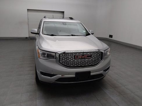 Used 2019 GMC Acadia Denali w/ Technology Package FWD image 14