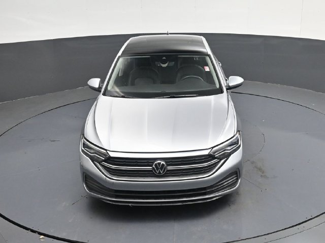 Used 2023 Volkswagen Jetta SE FWD image 45