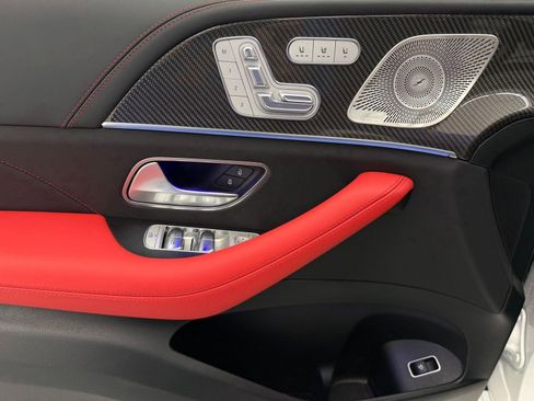 New 2026 Mercedes-Benz GLE 53 AMG 4MATIC Coupe image 11