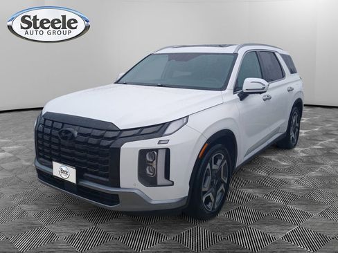 Used 2024 Hyundai Palisade Limited image 1