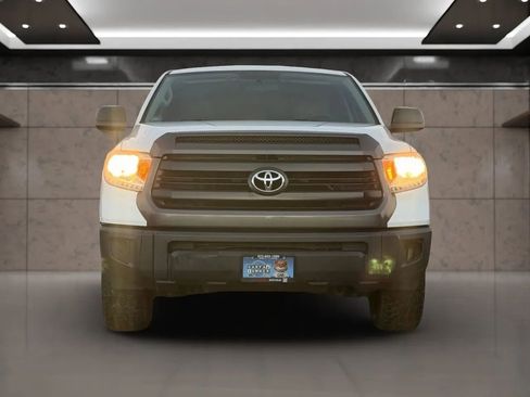 Used 2016 Toyota Tundra SR image 4