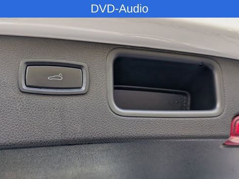 Used 2018 Porsche Macan image 18