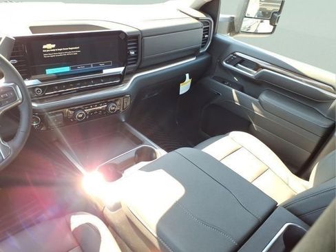 New 2026 Chevrolet Silverado 2500 LT w/ Trail Boss Package image 14