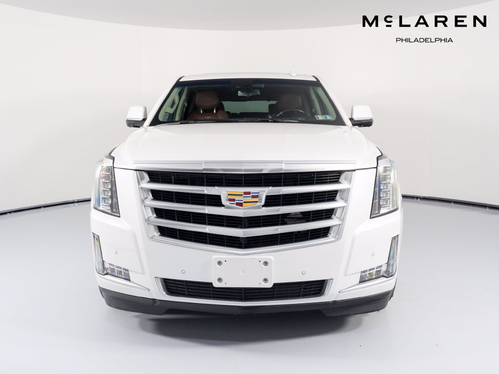 Used 2019 Cadillac Escalade Luxury AWD/4WD image 8