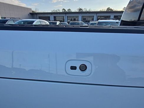 Used 2019 RAM 1500 Laramie w/ Sport Appearance Package image 12