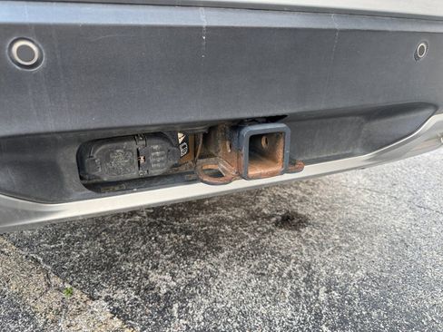 Certified 2021 Ford Explorer XLT w/ Equipment Group 202A image 16