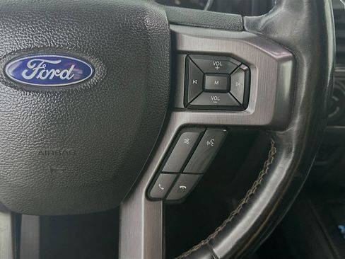 Used 2018 Ford Expedition Platinum image 26