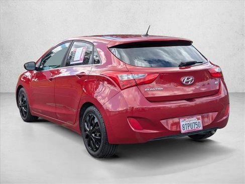 Used 2017 Hyundai Elantra GT FWD image 8