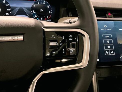 Certified 2025 Land Rover Discovery Sport S image 21