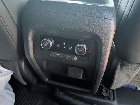 Used 2025 Buick Enclave Sport Touring w/ Super Cruise Package FWD image 14