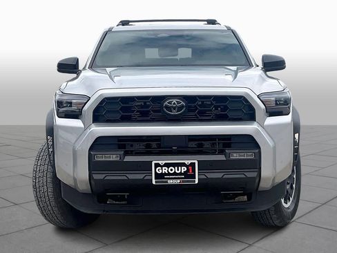 Used 2025 Toyota 4Runner TRD Off-Road image 3
