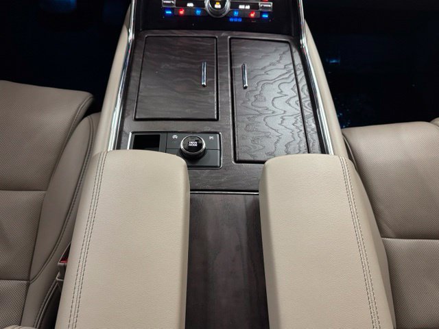 Used 2024 Lincoln Navigator Reserve AWD/4WD image 18