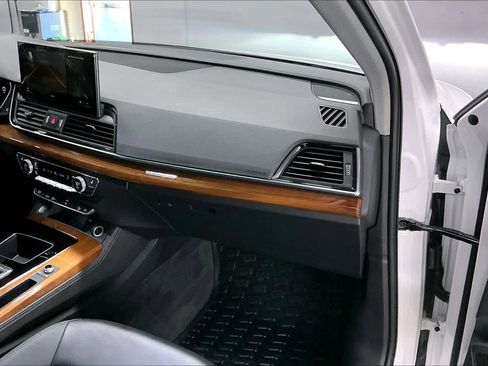 Used 2023 Audi Q5 2.0T Premium Plus w/ Premium Plus Package image 18