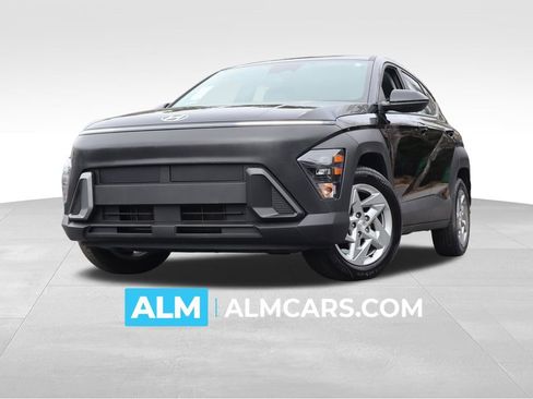 Used 2025 Hyundai Kona SE image 1