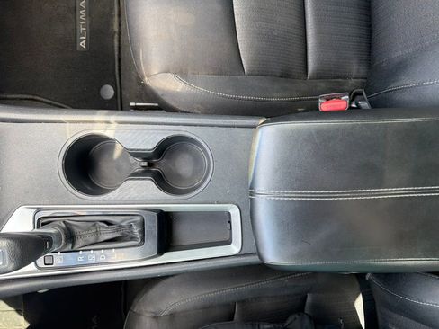 Used 2021 Nissan Altima 2.5 S FWD image 29
