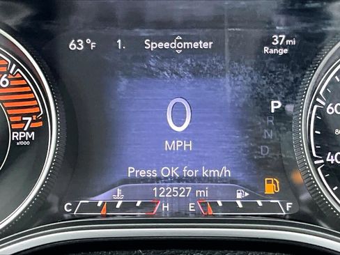 Used 2020 Jeep Cherokee Limited w/ Technology Group FWD image 26