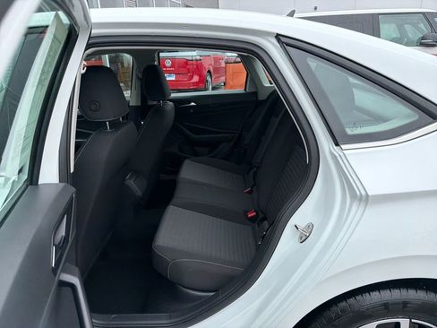 Used 2025 Volkswagen Jetta S FWD image 12