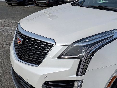 New 2026 Cadillac XT5 Premium Luxury w/ LPO, ONYX Package image 9