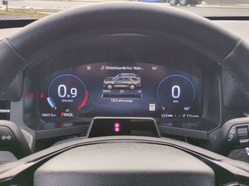 Used 2025 Ford Explorer Platinum image 11