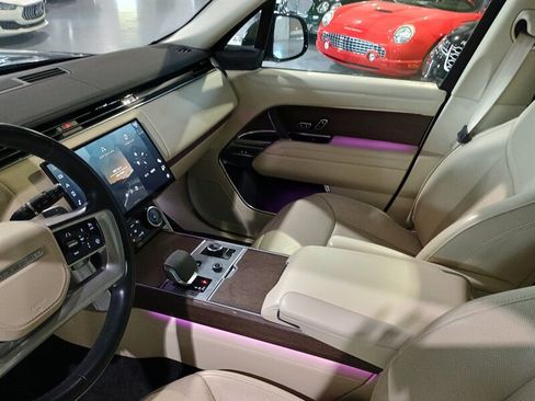 Used 2023 Land Rover Range Rover SE AWD/4WD image 21