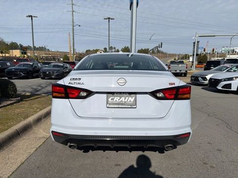 Used 2024 Nissan Altima 2.5 SR image 6